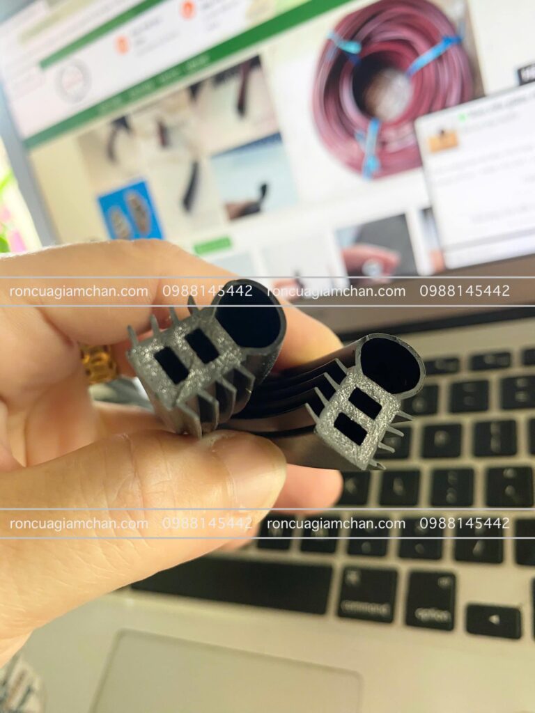 Ron cửa chống cháy