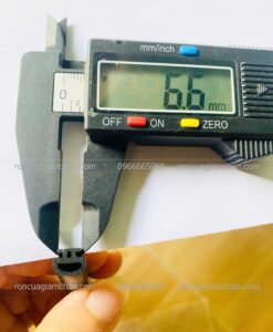 Chân ron đưa vào rãnh khung bao : 6.5-6.5mm